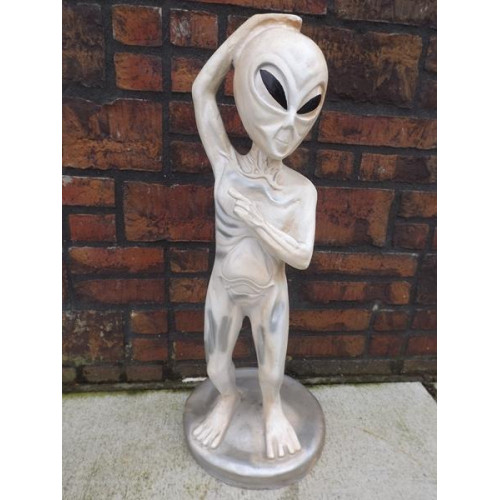 kunsthars alien beeld 60cm
