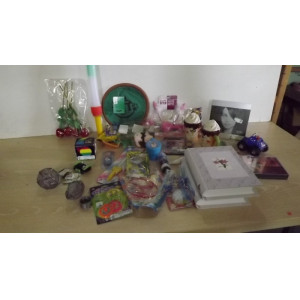 Mixkavel, oa speelgoed, decoratie, minimaal 25 items