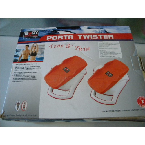 Porta Twister, tone en twist