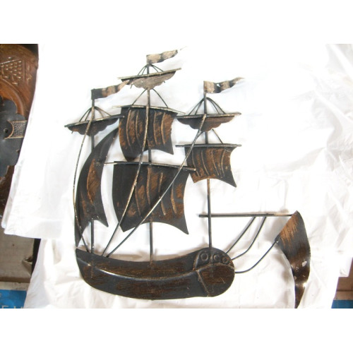 Metaal bronskleurig boot 2 verschillende +- 23 x 25 cm