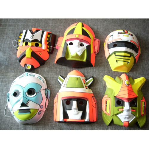 Karnaval maskers 60 stuks,6 verschillende ongeveer gelijk verdeeld