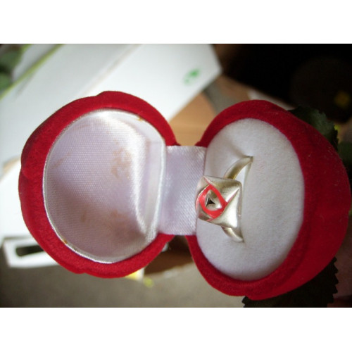 Roos op steel voor ring of oorbellen 3 stuks, incl. 3 verzilverde ringen