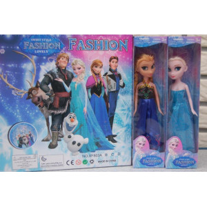 2 poppen Anna en Elsa uit frozen