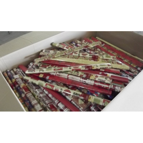 Palletbox met kerstcadeau papier minimaal 400 rollen