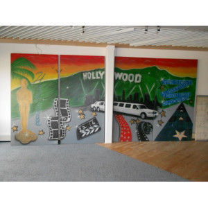 decor wand hollywood bestaande uit 4 panelen van 240 x 120
