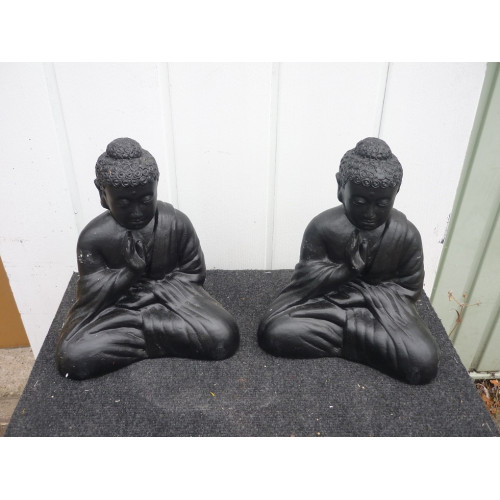 Boeddha 33 cm terra cotta  2 stuks zwart