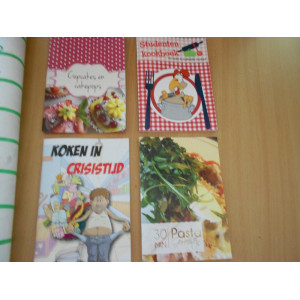 4 kookboekjes