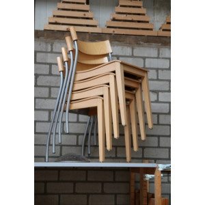 4 x stoel hout met aluminium poten
