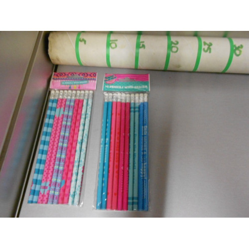 12 sets van 10 vrolijke potloden met gum 2 verschillende