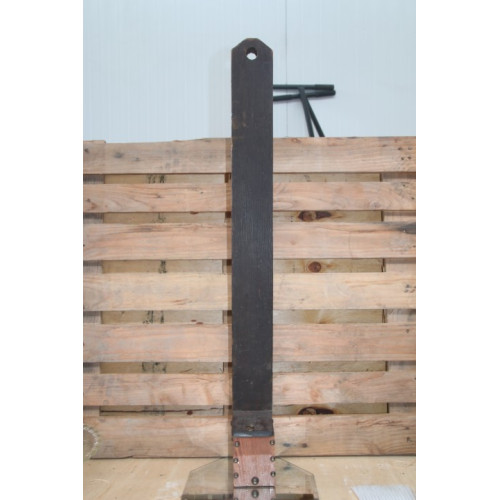 Antieke houten messenslijper 97cm