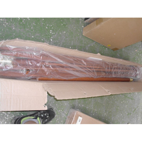 houten parasol 275 cm zoals afgebeeld  zonder doek 