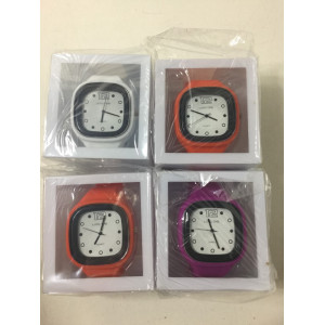 4x horloges, merk Longtime, kleuren wit oranje en paars.