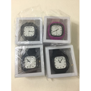 4x horloges, merk Longtime, kleuren paars en zwart.