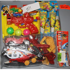Diverse speelgoed retour uit verkoop 3 stuks