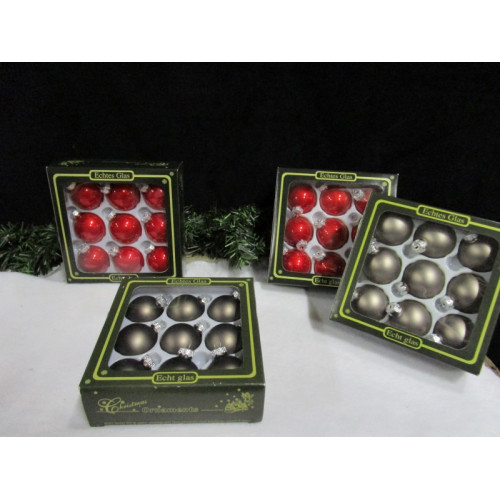 Boxen met glas bal, 9 in box, 4 cm, rood en taupe kleur, 4 boxen