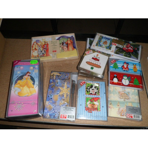 Restpartij 14x diverse pakjes met kerstkaarten 