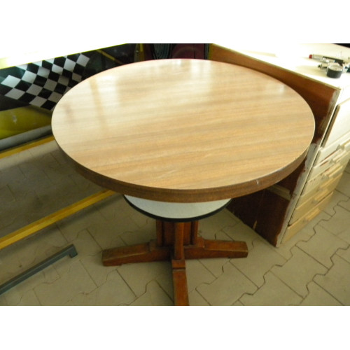 Houten tafel, 68 cm diameter,