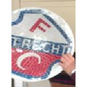 Bord FC Utrecht 50 cm aardewerk ingelegd mozaïek
