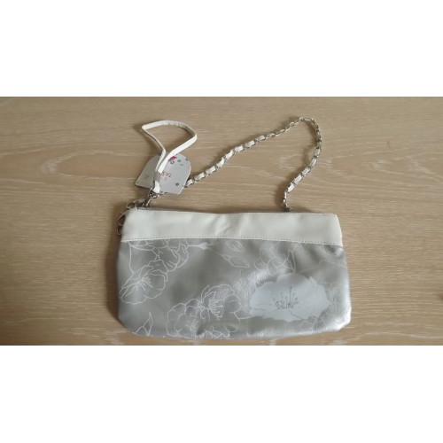 Handtasje, zilverkleurig, met hanger, 18 stuks