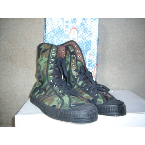 TMK camouflage schoenen maat 44