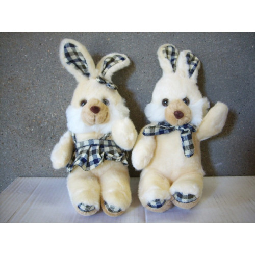 Knuffel konijn 25 cm 4 stuks zijn 2 meisje en 2 jongen