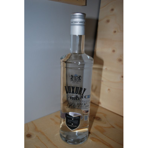 12x Fles Italiaanse Vodka 37,5 procent