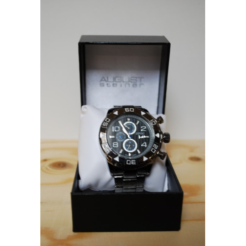 August Steiner zilverkleur Heren  horloge, met zwarte wijzerplaat, in luxe doosje.