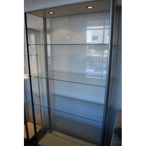 1x glazen vitrinekast, 200x100x40cm en verlichting