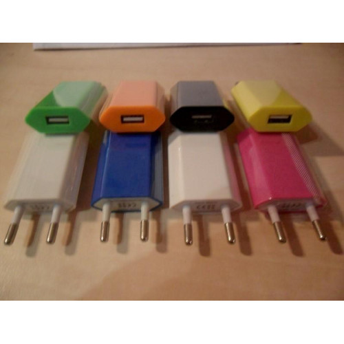 9 X  USB Oplaadstekker 220 V