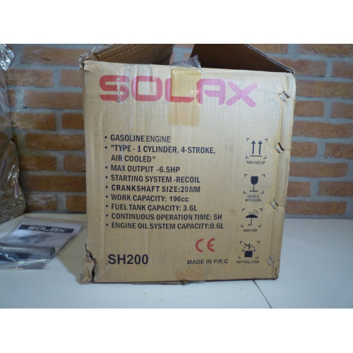 Benzine motor SOLAX

