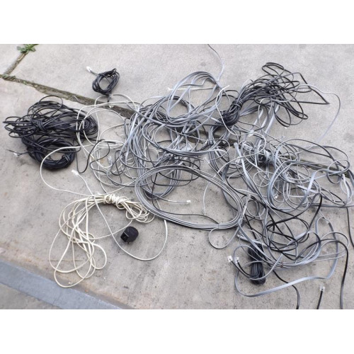 partij telefoon kabels