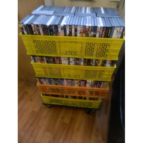+/_ 100 Originele DVD`S Alle Genres, Geen Dubbelle,Excl. Krat.