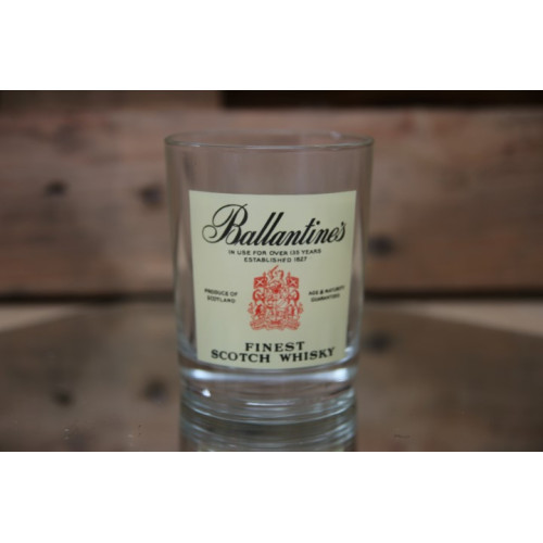 Ballantines finest scotch wiskey Glas