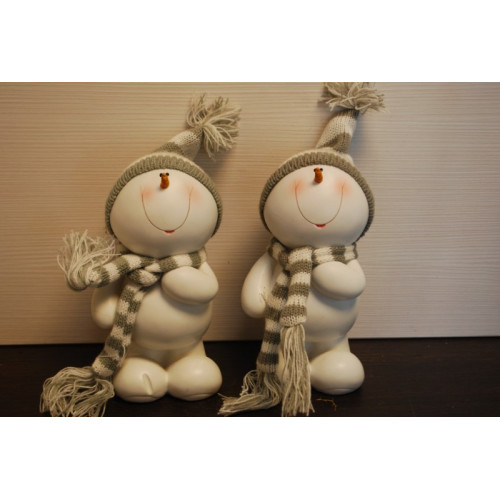 2 grappige beeldjes sneeuwpop 25 cm