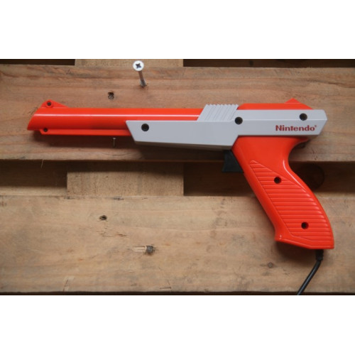 Originele Nintendo Nes zapper - geweer - pistool 1985