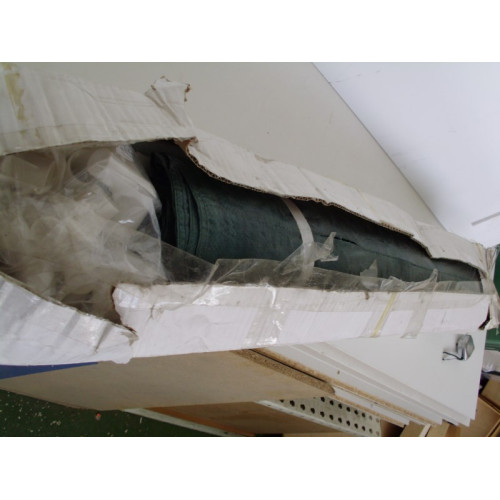 Paty tent Groen 3x3m tentdoek is beschadigd 