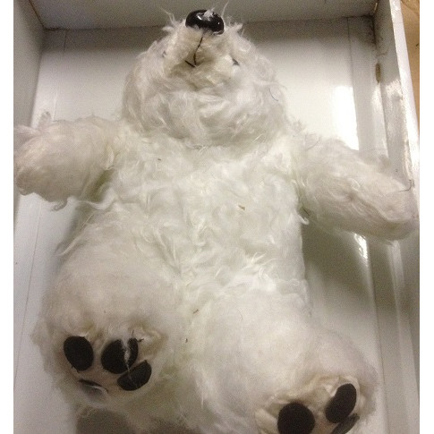Pluche ijsbeer lekker zacht retour uit verkoop