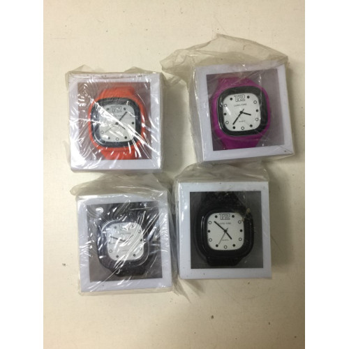 4x horloges, merk Longtime, verschillende kleuren, exclusief batterij.