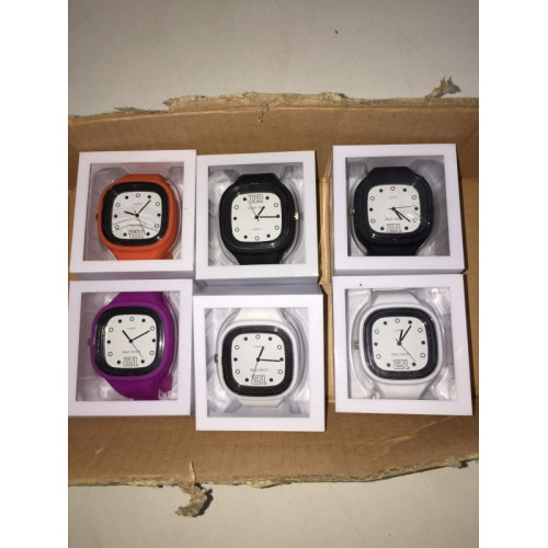 6x horloges, Merk Longtime, Kleuren oranje,paars,wit,zwart.
