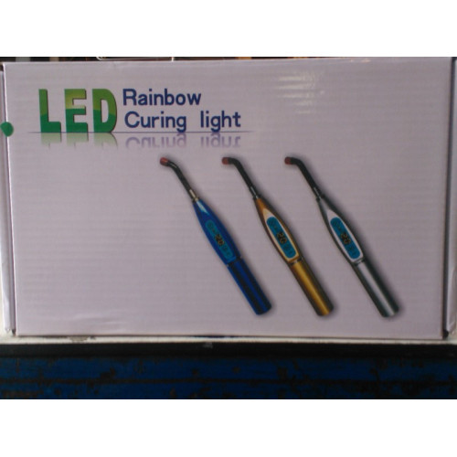 1x Led Rainbow Curing light, Sterke, Wireless Polymerisatielamp.
Sterke lichtintensiteit 1600W / m ~ 2000 W / m
Constant sterke intensiteit. Voor het snel verharden van componenten.
