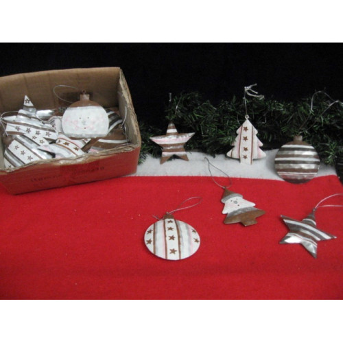 Blik kerst figuur hanger, assortie bal - ster- kerstboom, 18 stuks