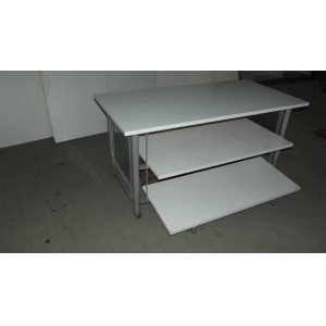 Winkel presentatietafel, met 3 etages, 160x80/100/146x76cm