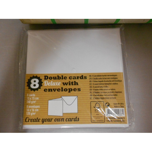 12 pakken a 8 dubbele kaarten met envelop, wit, leuk zelf kerstkaarten maken, 13 x 13 cm