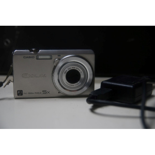 Casio exilium Digitale camera 
