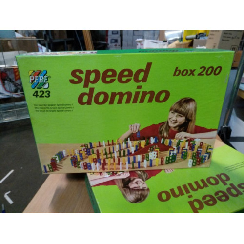 Domino spel old school model 1 doos