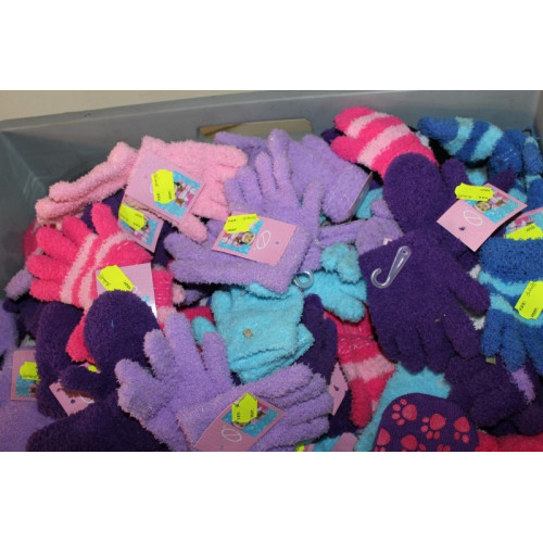 Partij kinder handschoentjes schatting ruim 40 paar
