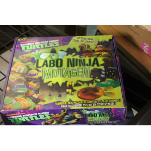 Ninja turtle set 1 x  ds 43