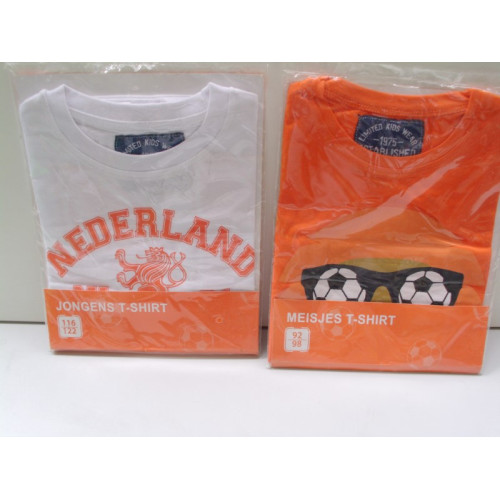 T-Shirt Jongen wit maat 116/122 & Meisje oranje maat 92/98