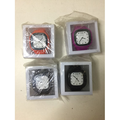 4x horloges, merk Longtime, verschillende kleuren, exclusief batterij.