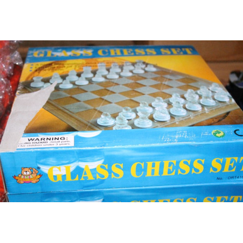 Glazen schaakspel 2 x 